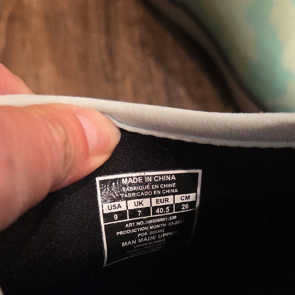 Huk Teal Camouflage Boots - Picture 3 of 3